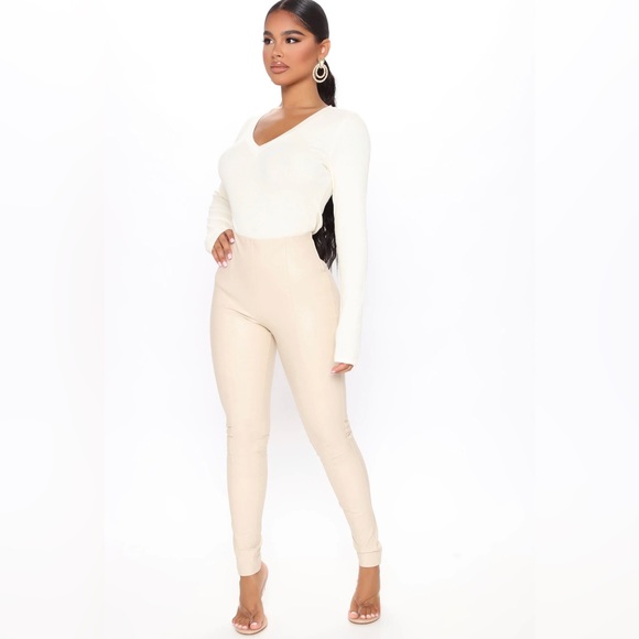 Backin' It Up Faux Leather Leggings - Ivory - Picture 1 of 4